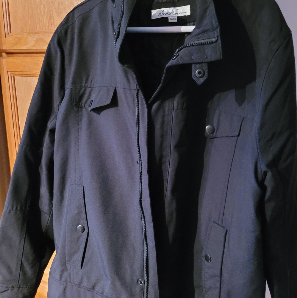Mens Kenneth Cole Military style canvas insulated jacket.